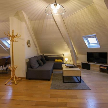 Le Factory Duplex En Vieille Ville Cote Lac Анси Экстерьер фото