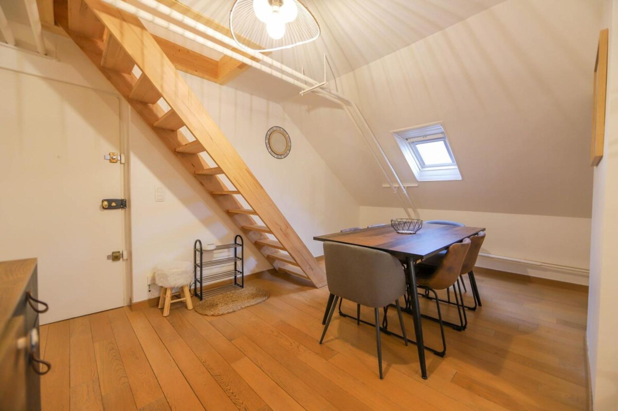 Le Factory Duplex En Vieille Ville Cote Lac Анси Экстерьер фото